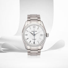 Load image into Gallery viewer, White Birch